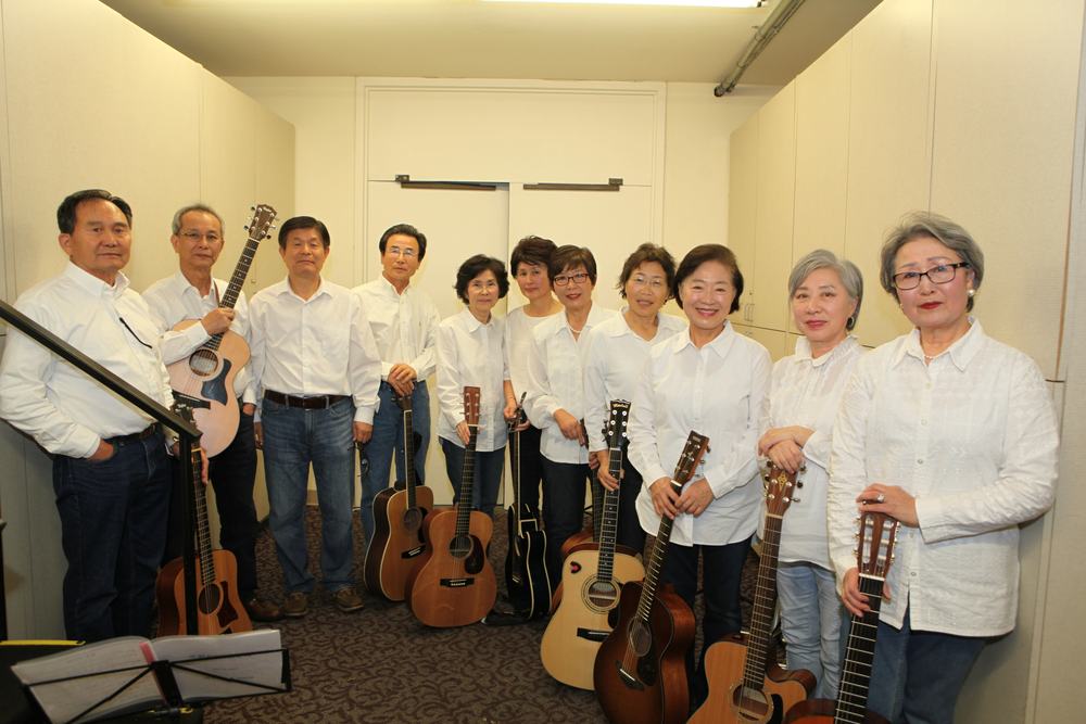 Guitar club, Laguna Woods Village