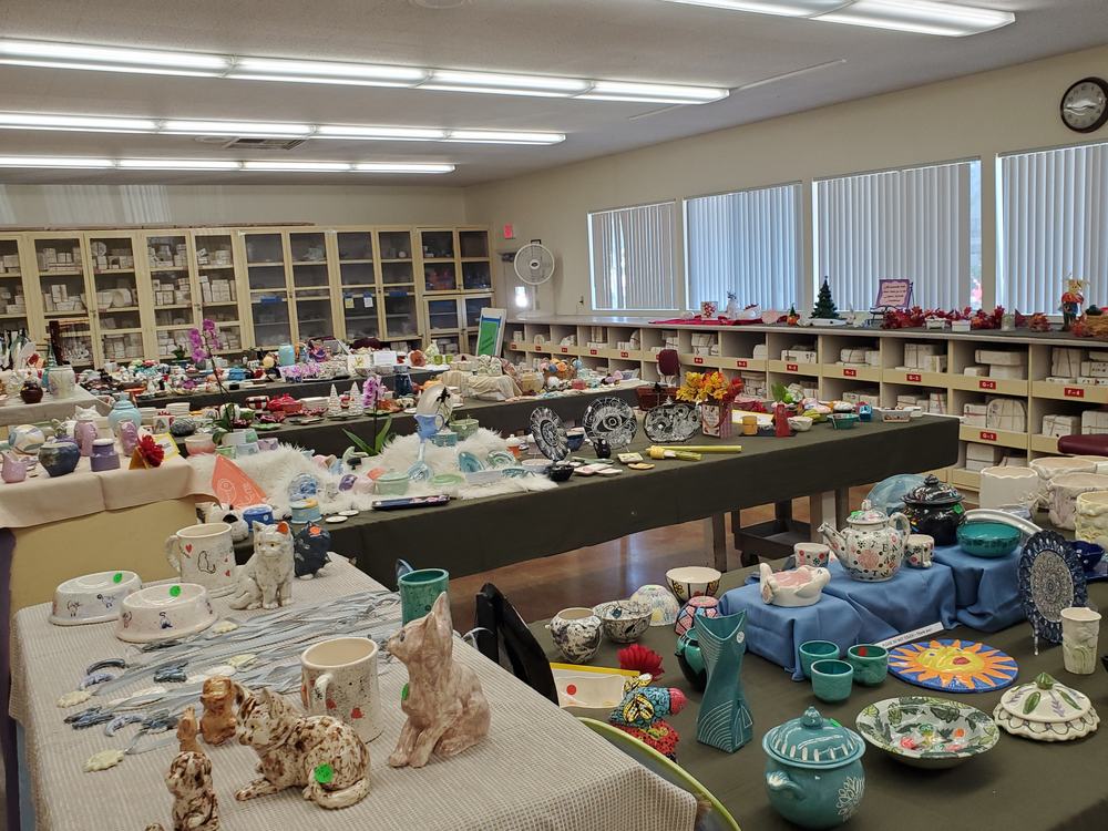Ceramics and crafts, Laguna Woods Village
